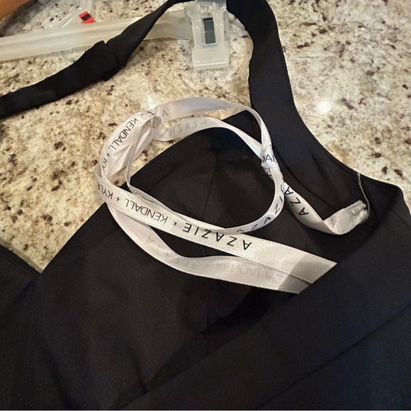 Kendall + Kylie Azazie women’s size A10 formal Black Backless side split Dress - Picture 9 of 12